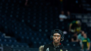 Schr&ouml;der von Fans rassistisch beleidigt: "Das ist traurig"