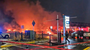 Pequeno avi&atilde;o cai na Filad&eacute;lfia, segundo governador local