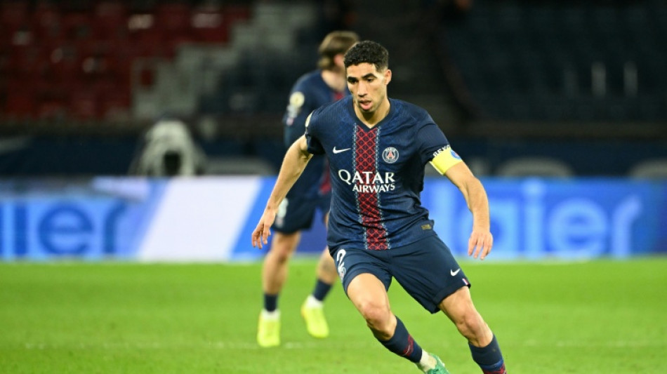 Hakimi, que ser&aacute; julgado por acusa&ccedil;&atilde;o de estupro, &eacute; relacionado pelo PSG para jogo da Champions