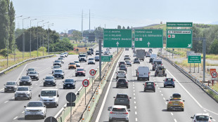 Aspi, utile nove mesi in lieve calo a 868 milioni