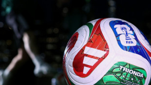 FIFA pr&auml;sentiert WM-Spielball TRIONDA