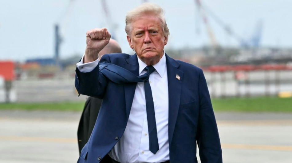 Trump culpa Biden por queda do PIB dos EUA