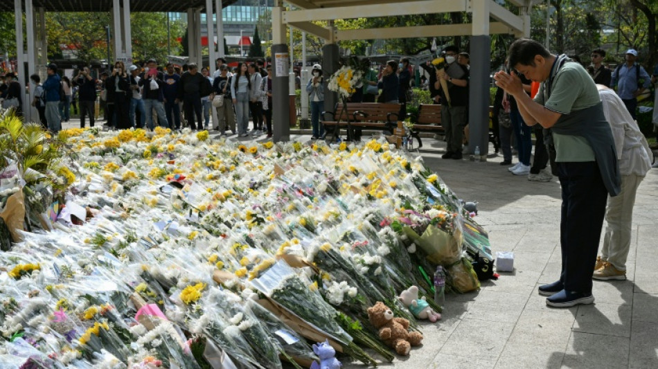 Catorze detidos por incêndio que deixou 151 mortos em Hong Kong