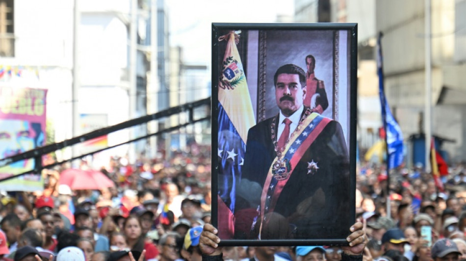 Onda de desinforma&ccedil;&atilde;o sobre captura de Maduro inunda as redes