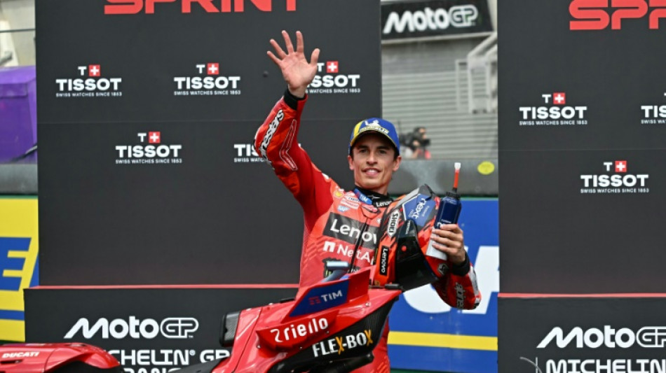 Marc Márquez no falla en el esprint del GP de Francia con un podio 100% español
