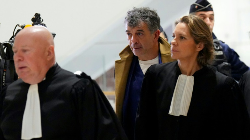 Violences conjugales: St&eacute;phane Plaza condamn&eacute; &agrave; un an de prison avec sursis