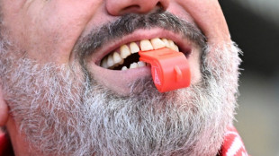 IG Metall fordert f&uuml;nf Prozent mehr Lohn - Arbeitgeber: "Realit&auml;tsfern" 