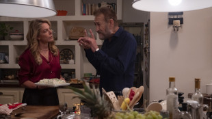 Iniziate le riprese della commedia 'Prendiamoci una pausa'