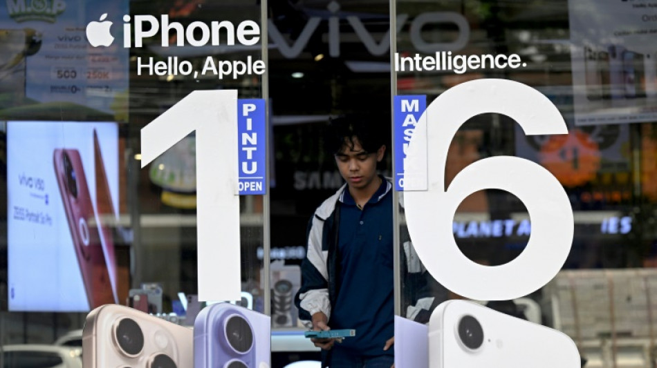 Apple expects $900 mn tariff hit as shifts US iPhone supply to India