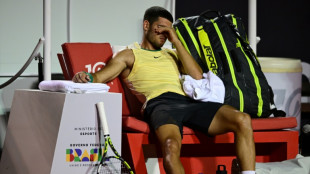 Alcaraz abandona por lesión en la primera ronda del ATP 500 de Rio