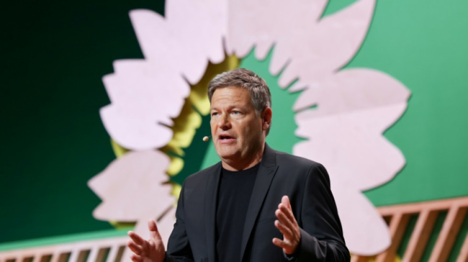 Habeck fordert Milliard&auml;rsteuer f&uuml;r Schulen - Opposition spricht von "Populismus"