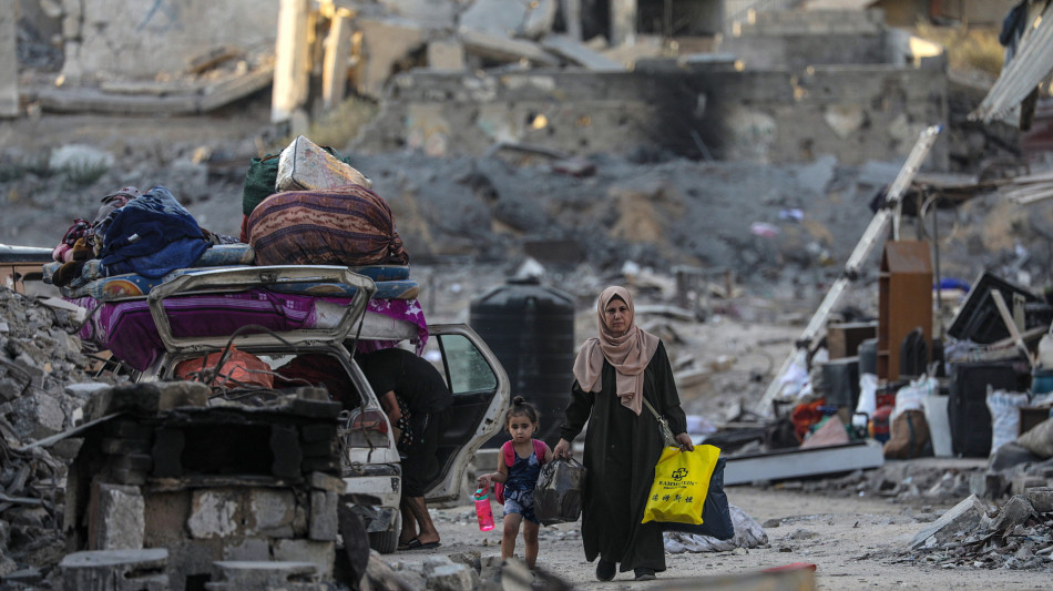 Media, Hamas scrive a Trump, metà ostaggi per tregua