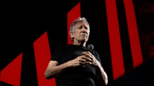 Hotel de Bogot&aacute; cancela reserva a Roger Waters, denunciado por 'antissemitismo'