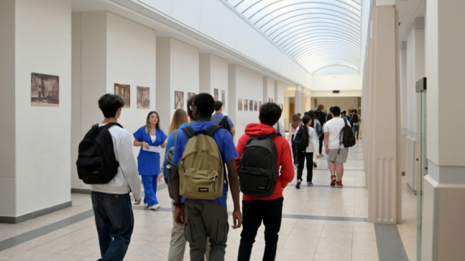 Egalit&eacute;, contraception, consentement : l'&eacute;ducation sexuelle sur les bancs du lyc&eacute;e