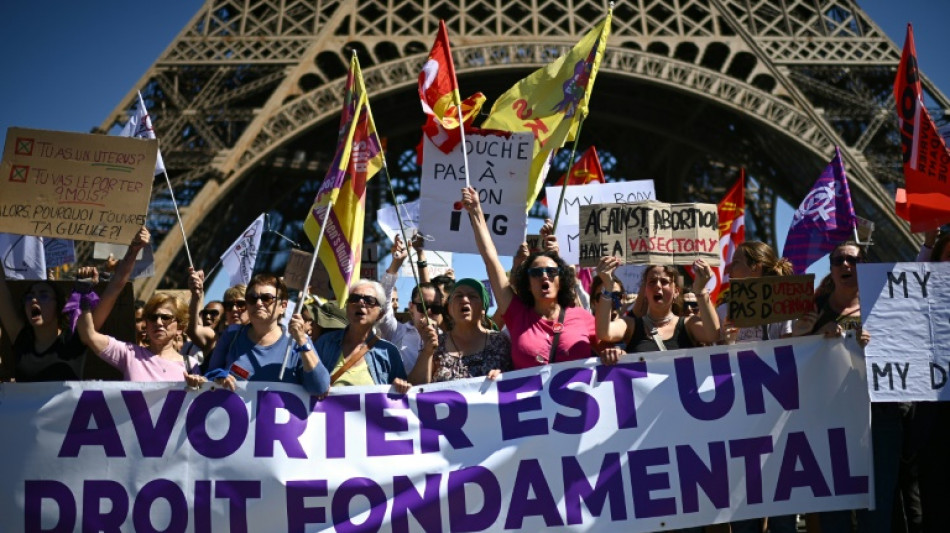 "Mon corps, mon choix": mobilisation en France pour d&eacute;fendre le droit &agrave; l'IVG