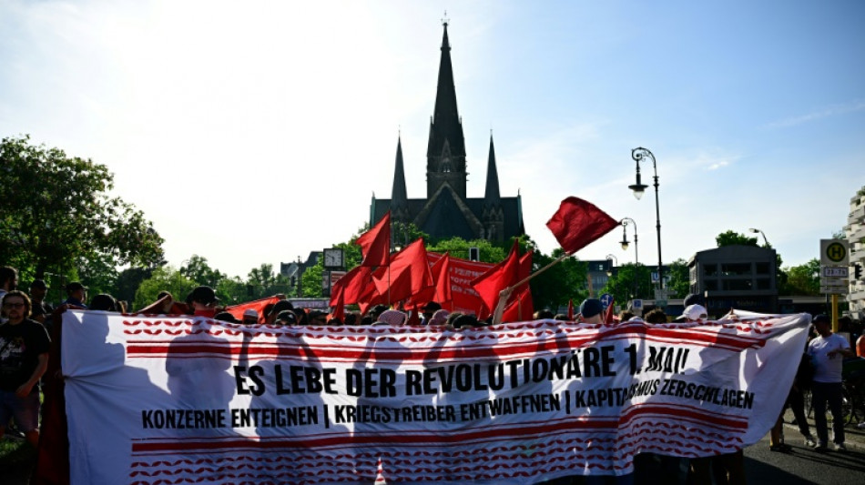 Berliner B&uuml;ndnis Revolution&auml;rer 1. Mai demonstriert in Kreuzberg und Neuk&ouml;lln