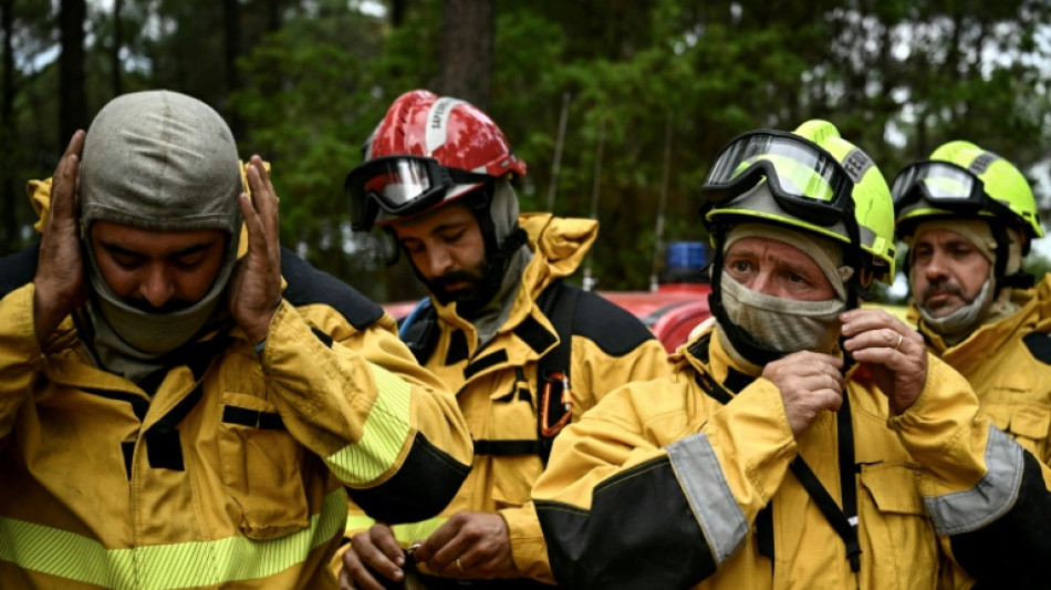 A side of oysters for France's flat-out firefighters