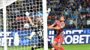Napoli in sole command of Serie A thanks to super-sub Simeone