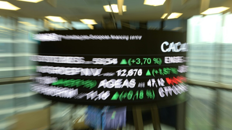 La Bourse de Paris ferme &agrave; son plus haut depuis un mois