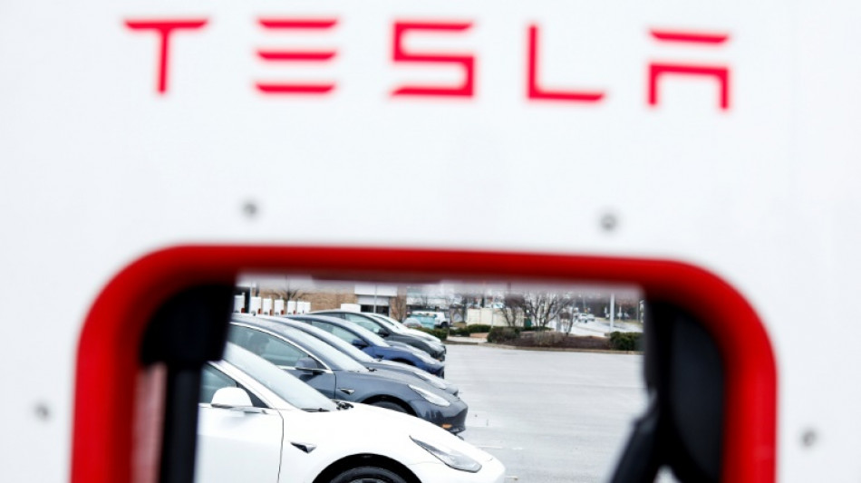 Tesla ruft in USA mehr als 360.000 Autos zur&uuml;ck