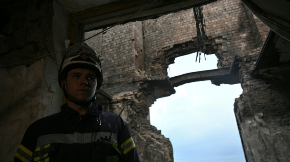 Los da&ntilde;os en la sede del gobierno de Ucrania fueron provocados por un misil ruso, seg&uacute;n Kiev