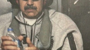 Trump ver&ouml;ffentlicht Foto von Maduro in Handschellen