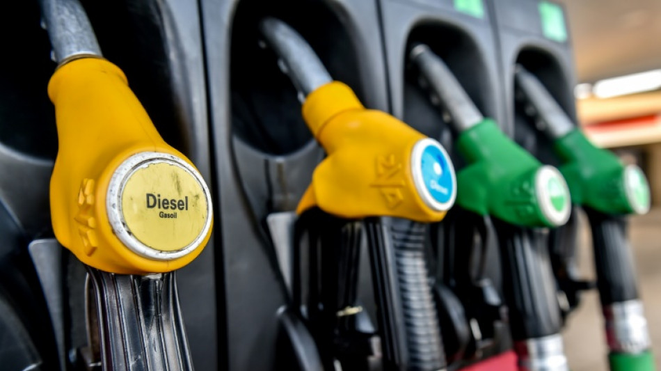 Carburants: les trois plus gros distributeurs alimentaires ne feront pas de vente &agrave; perte