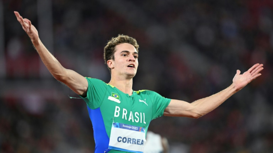 Renan Correa surpreende e &eacute; ouro nos 200m rasos do Pan de Santiago