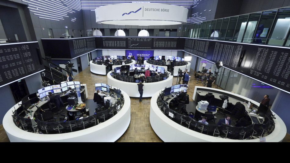 Borsa: in Europa Francoforte +1,9%, lente su Putin-Trump