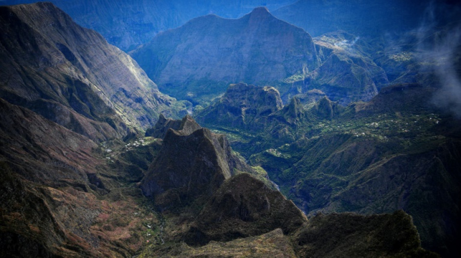 Dans le cirque de Mafate, &agrave; La R&eacute;union, le cyclone et le chikungunya plombent le tourisme