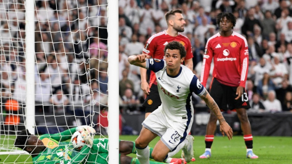 Tottenham vence Manchester United (1-0) e conquista Liga Europa