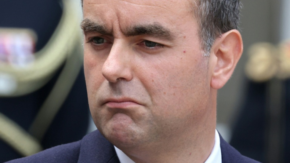 Des socialistes au RN, Lecornu reçoit ses opposants avant une grande journée d'action