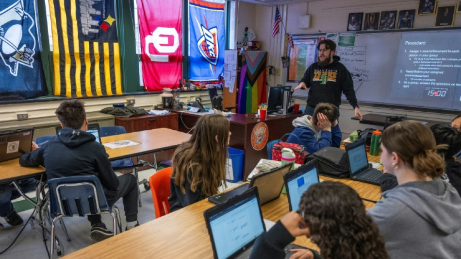 Aux Etats-Unis, interdire le smartphone dans les &eacute;coles ne convainc pas tout le monde