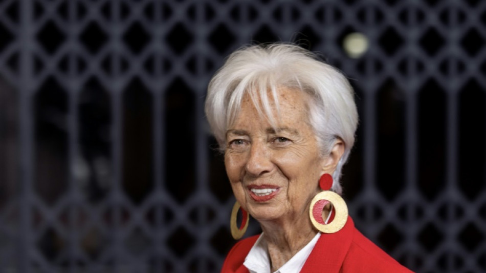 La BCE pr&ecirc;te &agrave; agir si une guerre commerciale menace la stabilit&eacute; financi&egrave;re, dit Lagarde