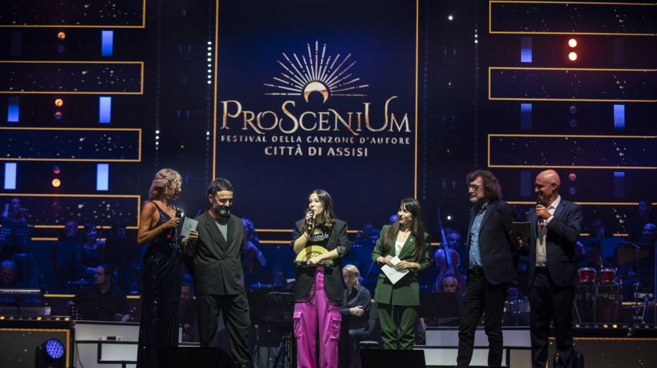 ProSceniUm, riflettori sui nuovi talenti della canzone d'autore