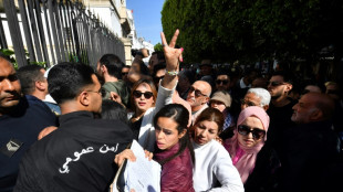 Tunisie: jusqu'&agrave; 66 ans de prison dans le m&eacute;ga-proc&egrave;s du "complot" contre les opposants