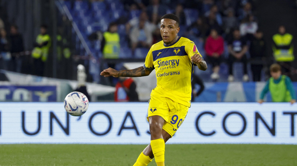 Calcio: Fiorentina ufficializza Folorunsho, vestir&agrave; la n.90