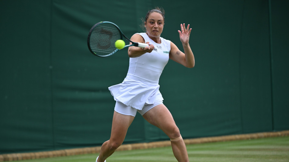 Wimbledon: Cocciaretto eliminata, Bencic agli ottavi