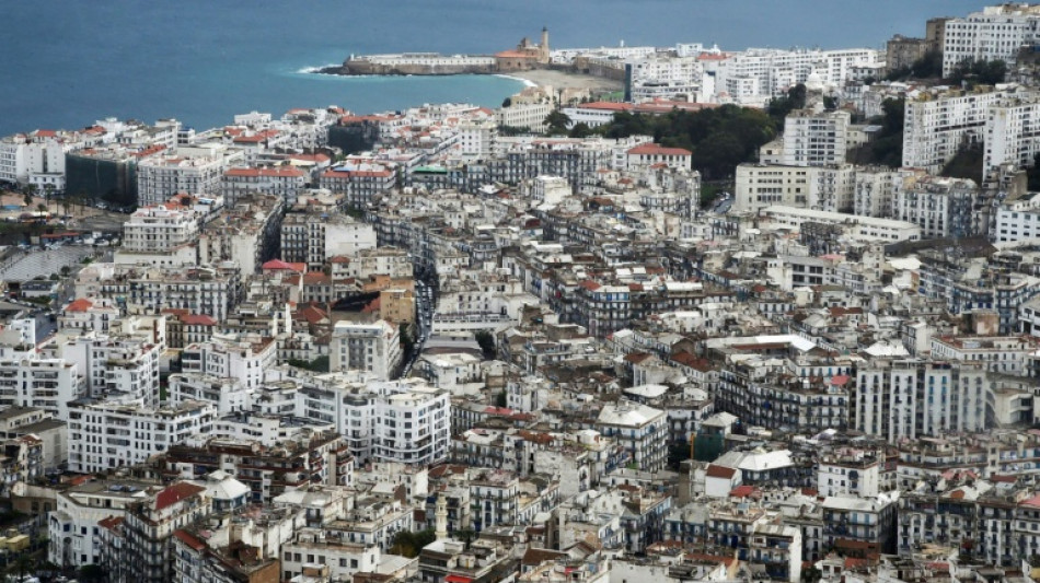 L'Alg&eacute;rie adopte une loi criminalisant la colonisation fran&ccedil;aise