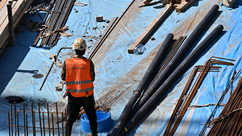 Inps, gli uomini guadagnano il 28% in pi&ugrave; delle donne