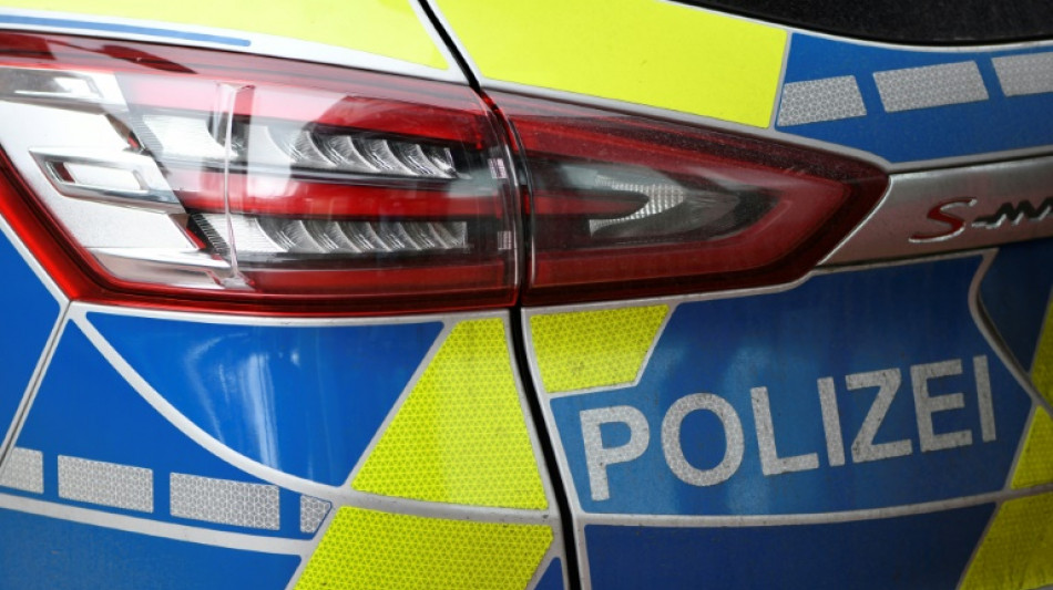 Vier Verletzte bei Schie&szlig;erei zwischen Rockern und Clanmitgliedern in Duisburg