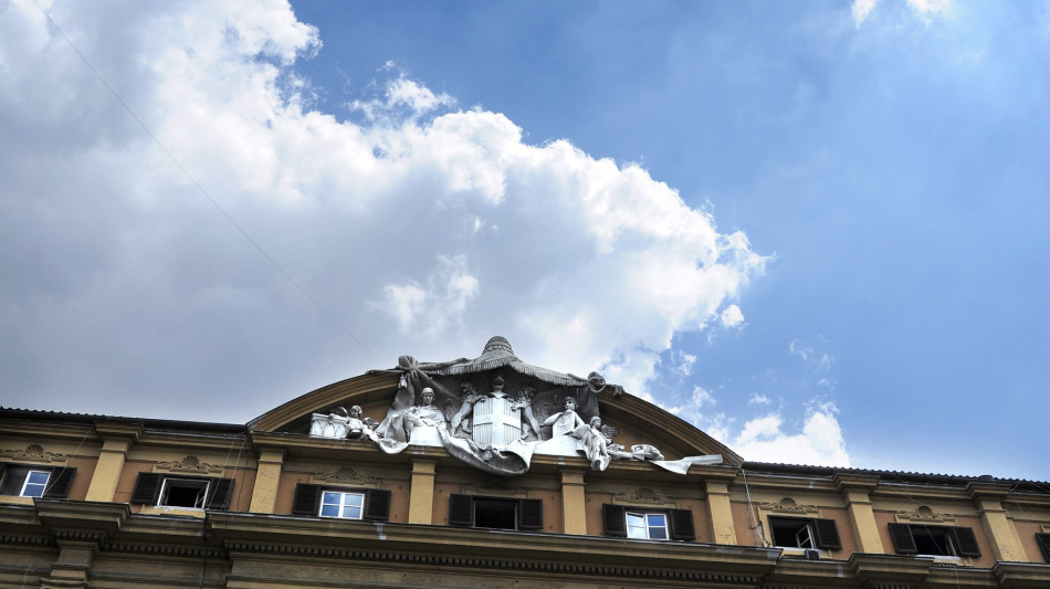 Lo spread tra Btp e Bund tedeschi apre in calo a 81,6 punti