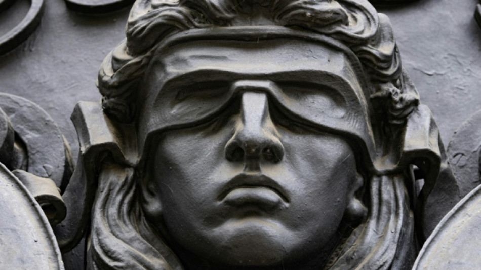 Staatsanwalt soll Kriminelle gewarnt haben: Prozessbeginn in Hannover