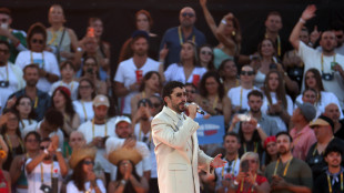 La rabbia dei fan di Bad Bunny, 'non vogliamo soldi ma un altro concerto'