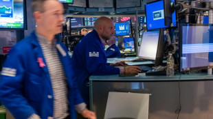 Wall Street sans conviction dans le vert &agrave; la veille de l'inflation am&eacute;ricaine