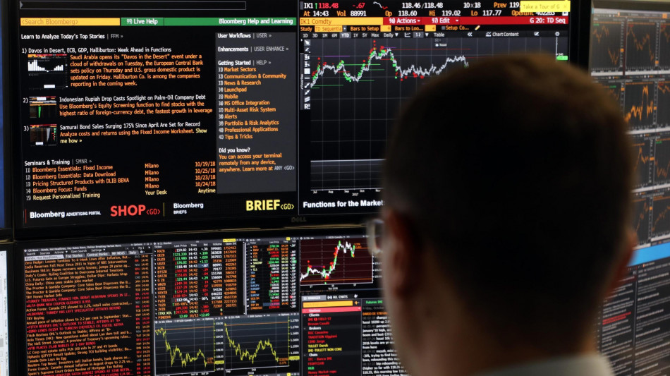 Borsa: l'Europa prosegue cauta tra dati Pil e attesa Fed