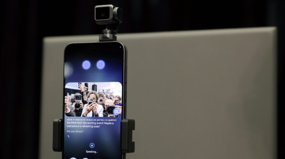 A Barcelone, le Salon mondial du mobile rattrap&eacute; par l'actualit&eacute; au Moyen-Orient