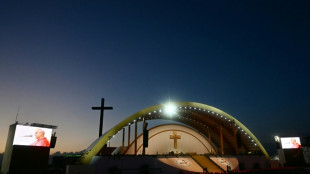 Le pape accueilli en rock star par les jeunes catholiques pour une veillée de Jubilé
