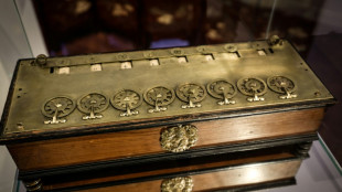 Inquiétudes autour de la vente d'une machine à calculer de Pascal