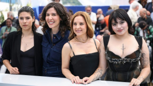 Actrices de filme costarricense ganan premio en Cannes